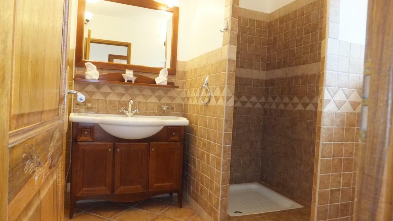 Les Chambres De L'Hote Antique Pietra Longa Salvini エクステリア 写真